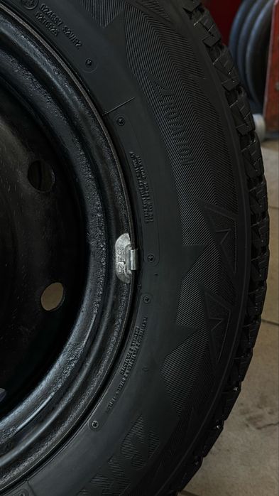 215 65 R16 “Bridgestone Blizzak” на Subaru