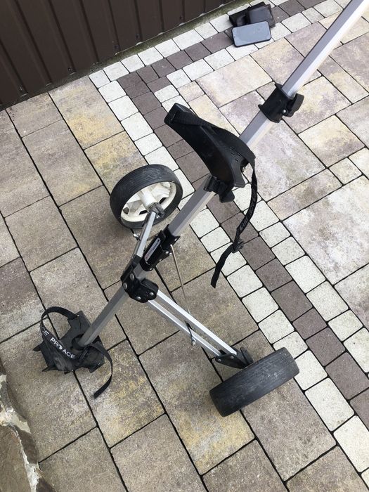 Візок для сумки з клюшками гри в ГОЛЬФ