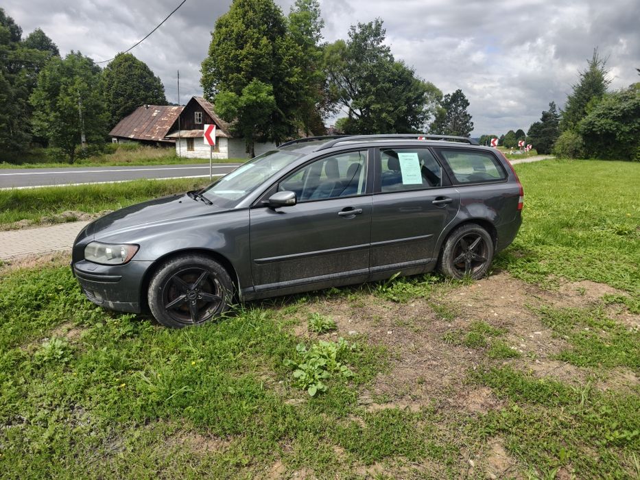 Volvo v50 2.0D 136km 2004r Nowe OC.