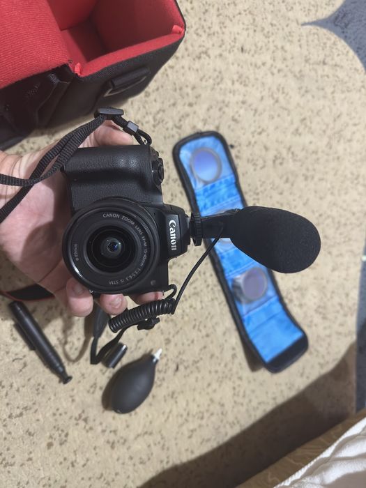 Продам фотоаппарат Canon