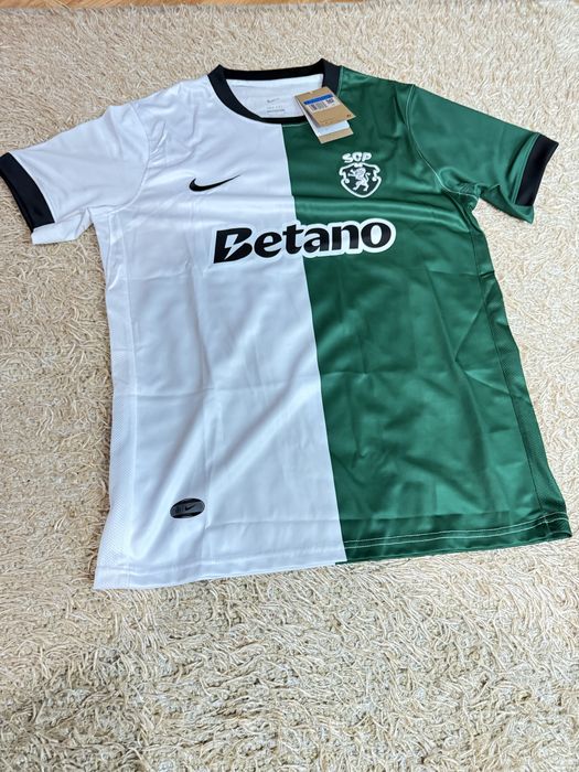 Camisola sporting stromp 25/26