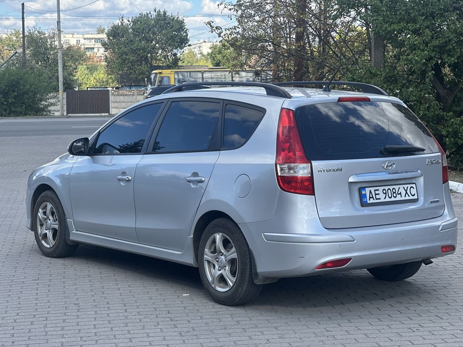 Hyudai i 30 cw CRDI