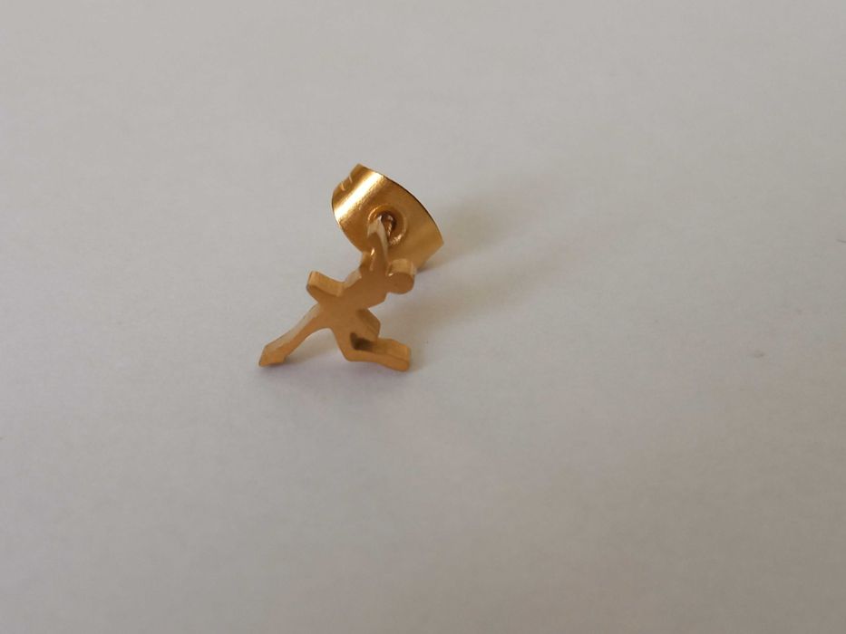 Kolczyk pojedynczy na sztyfcie tancerka baletnica złoty stalowy