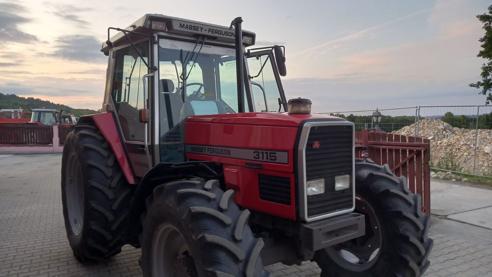 Трактор Massey Ferguson 3115