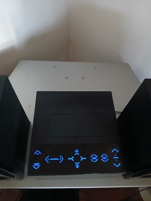 Mini wieza MEDION MD 82806.