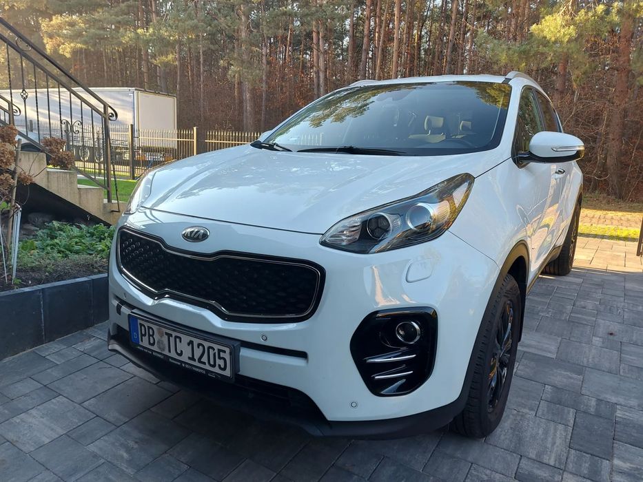 Kia Sportage 1.6 benz, 135 KM, model 2018, niski przebieg,  kamera, bezwypadkowy!
