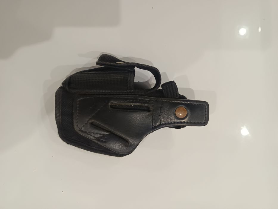 Dwie kabury, na pas i na udo Walther P 99, Glock 19
