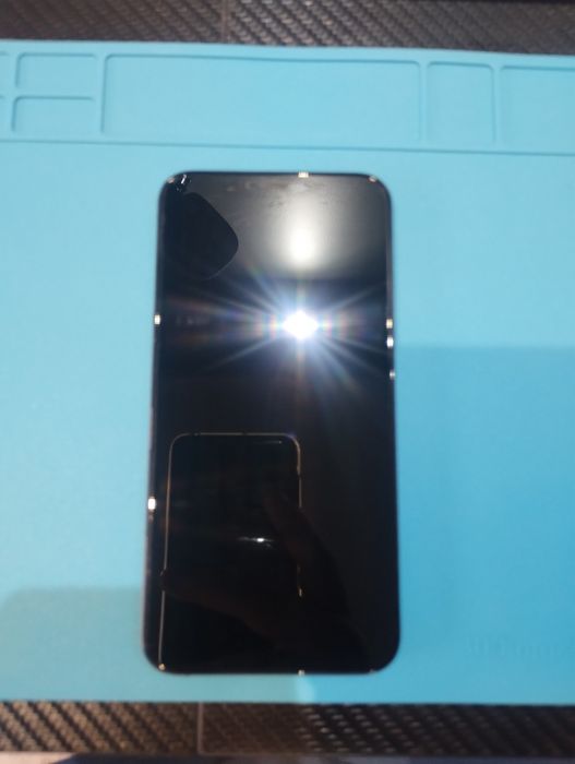 Wyświetlacz iPhone 11