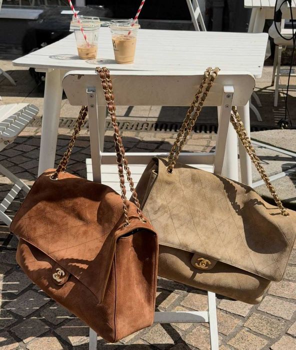 В НАЯВНОСТі сумка Шанель Chanel maxi flap bag Матьє Блазі SS26 Spring Summer26