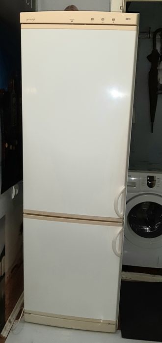 Продаётся двухкамерный холодильник бу ARDO AYC2412