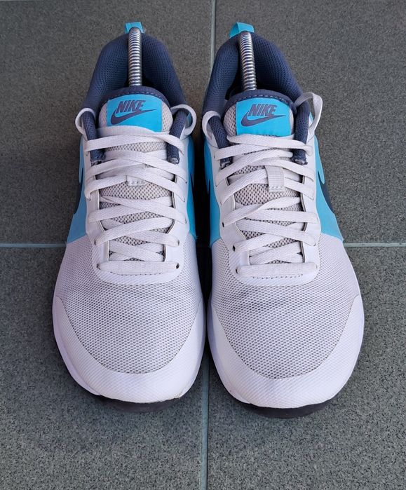 Продам оригінальні кросівки Nike