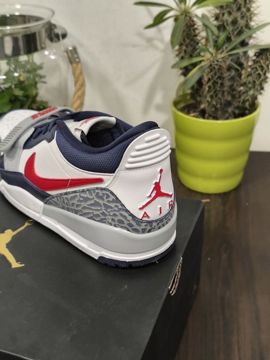 Nike Air Jordan Legacy