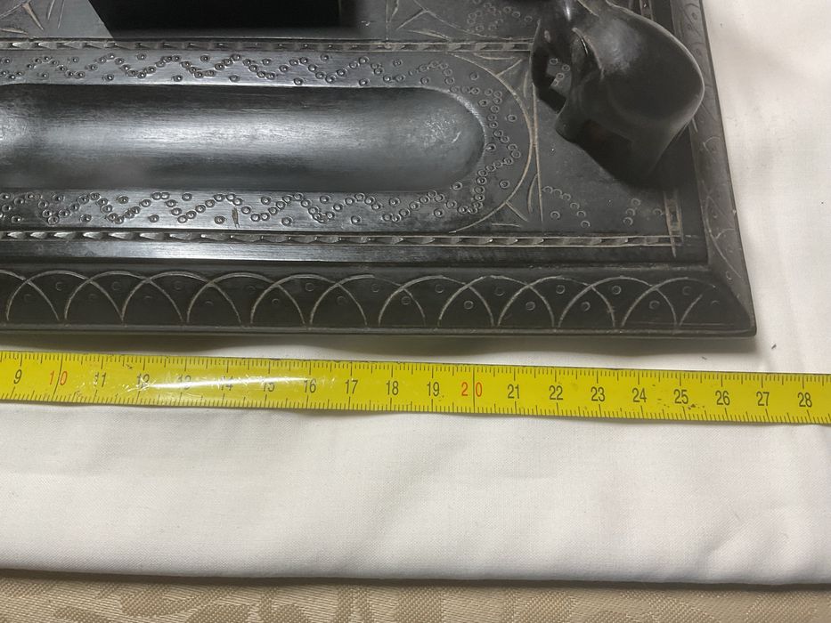 Antiga secretaria de mesa em madeira nobre - pau preto