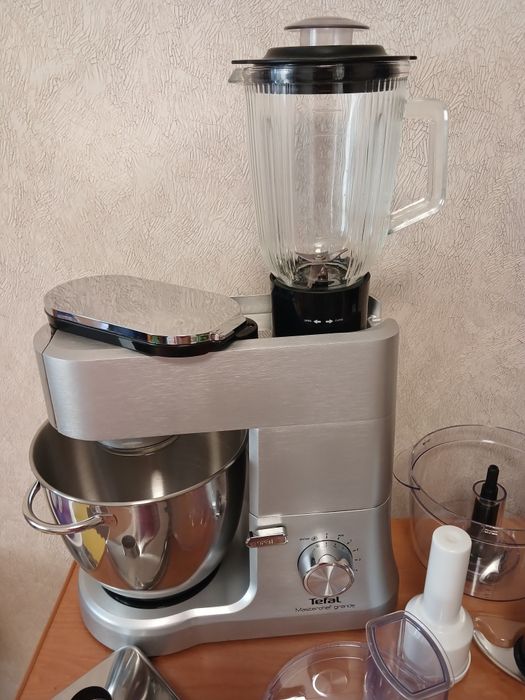 Кухонна машина TEFAL QB813D38