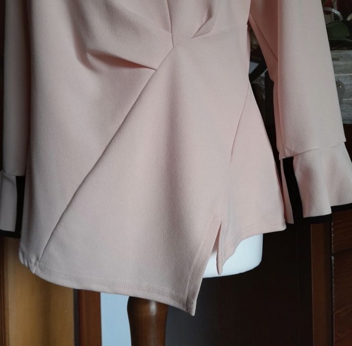WYPRZEDAŻ!!! Piekna elegancka bluzeczka L