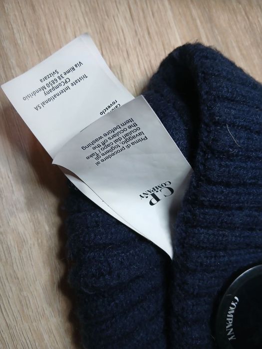 C.P Company шапка. Продам шапку.