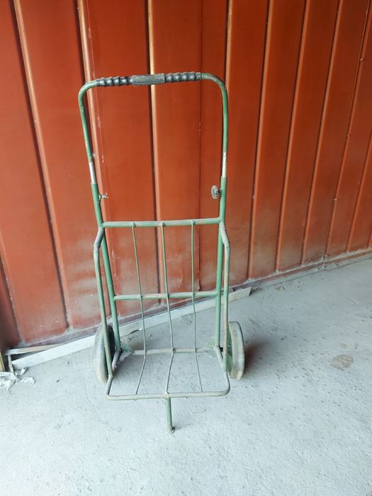 Крепкая Тачка бу