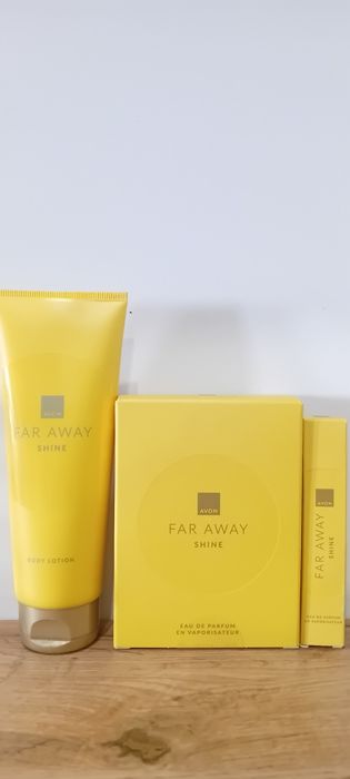 Zestaw Avon Far Away Shine
