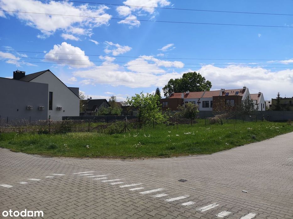 Stabłowice - działka narożna, decyzja WZ, zabudowa bliźniacza, FV23%