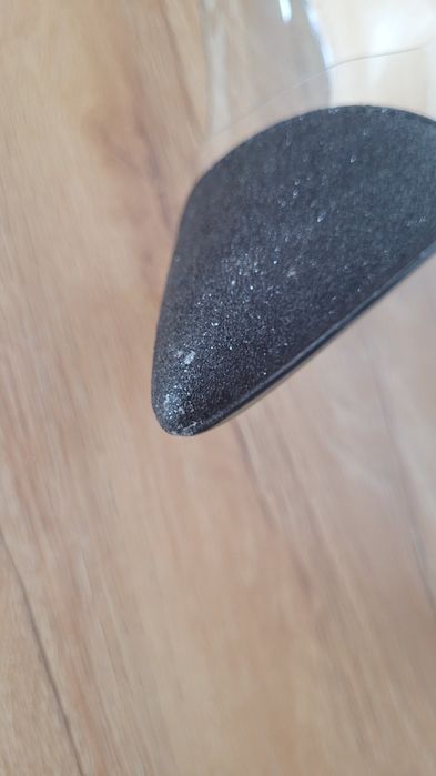 Szpilki transparentne brokat Vices 37