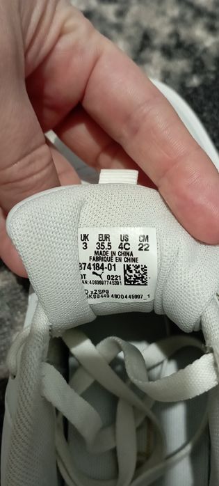 Оригінальні кросівки puma