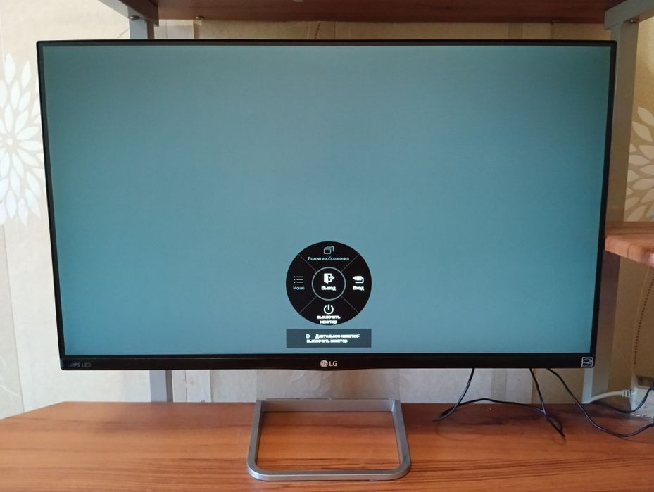 Монитор LG 27" (27MP77HM-P)