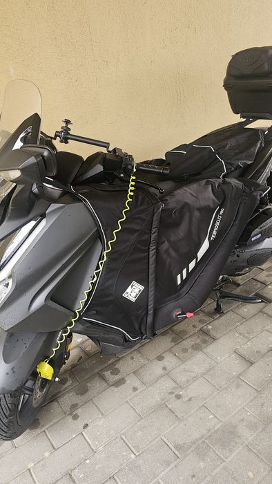 Capa TUCANO PRO  honda forza 125 ano 2024