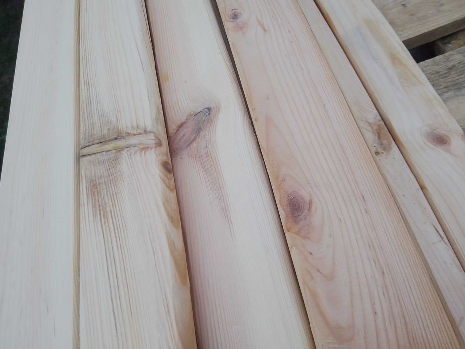 Nowa deska heblowana, sosna