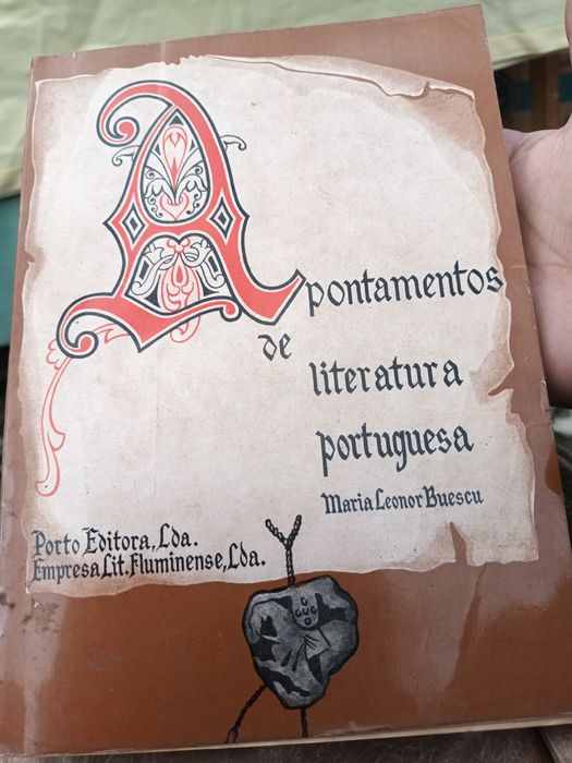 Da Porto Editora "Apontamentos da Literatura portuguesa