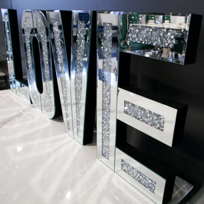 Litery napis glamour LOVE 30x50x5 cm D-0557