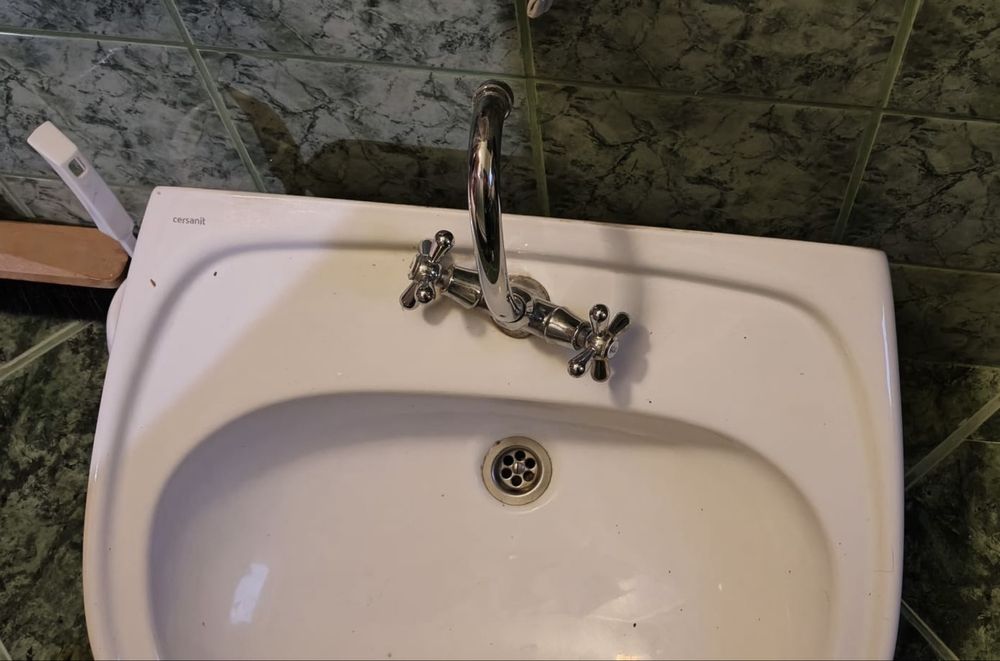 Umywalka wpuszczana w blat