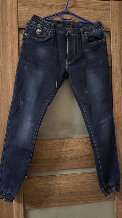 Штани чоловічі джинси