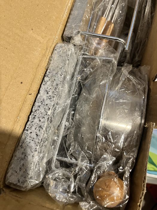 Fondue Novo em caixa
