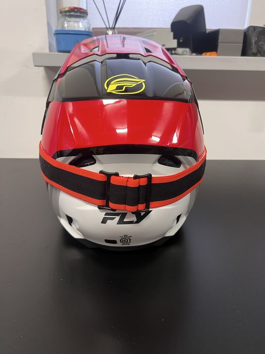 Kask motocrossowy kinetic fly w rozmiarze M
