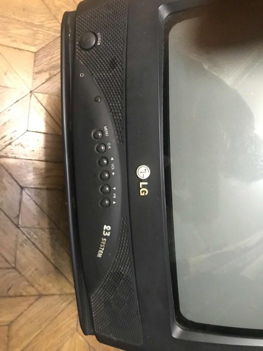 Небольшой  телевизор LG Asa