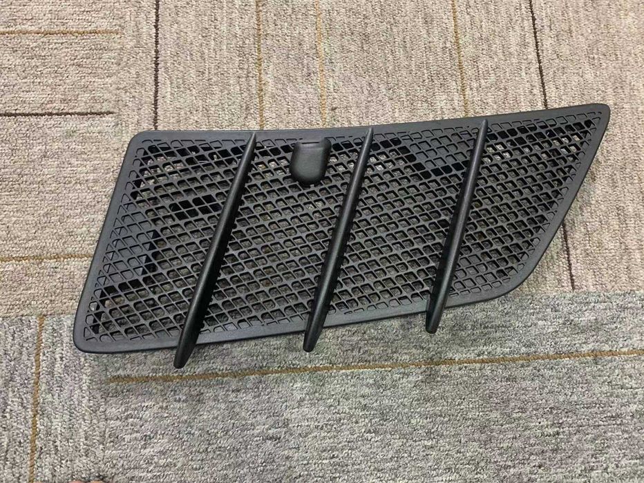 Mercedes  ML164 Крышки обдува капота (2005-2011) воздухозаборник