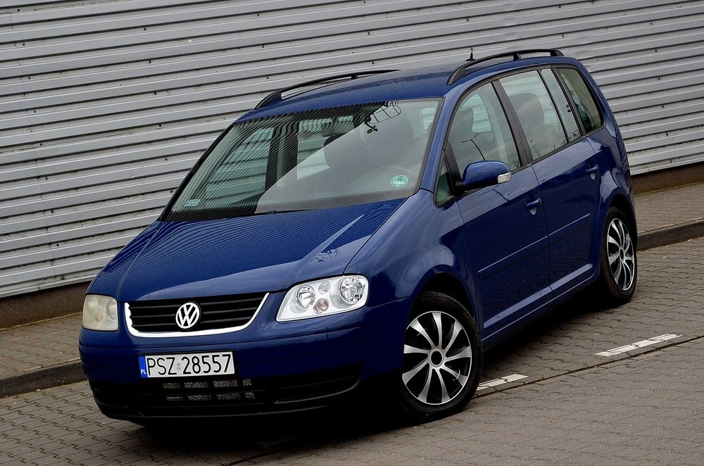 VW Touran 2004r.* 1896cm3 * 11 lat w jednych rękach * Ważne OC i PT