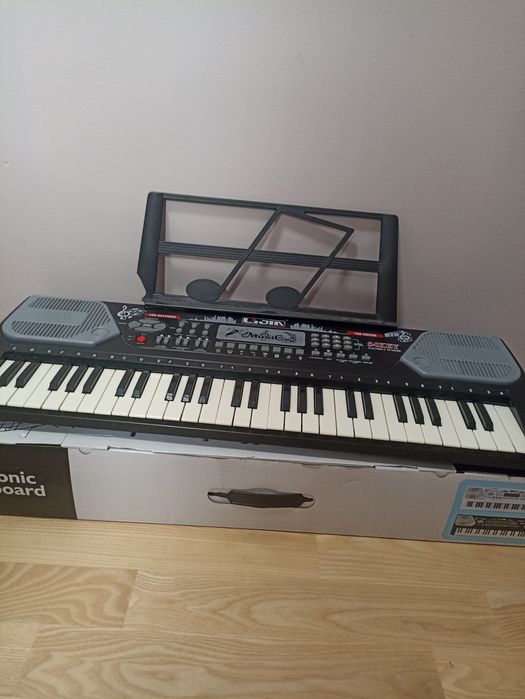 Electronic keyboard