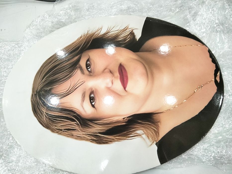 Фотокераміка, кольорове фото для пам'ятника