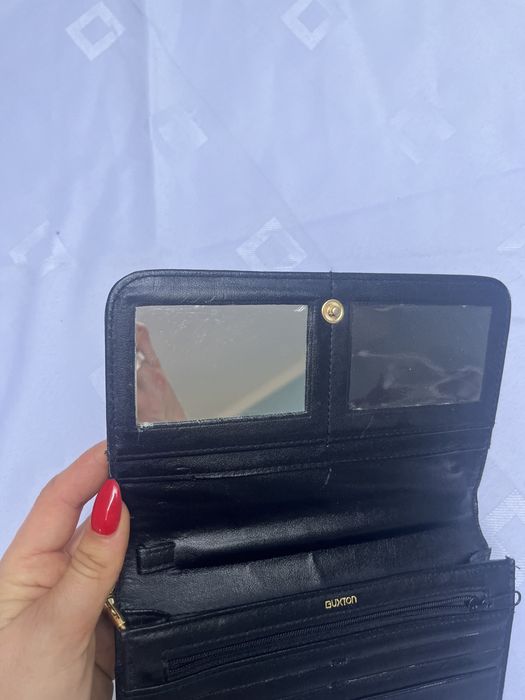 Torebka mała button z lusterkiem w srodku