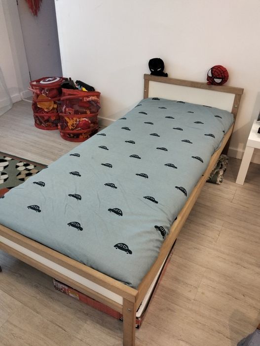 Cama criança Ikea