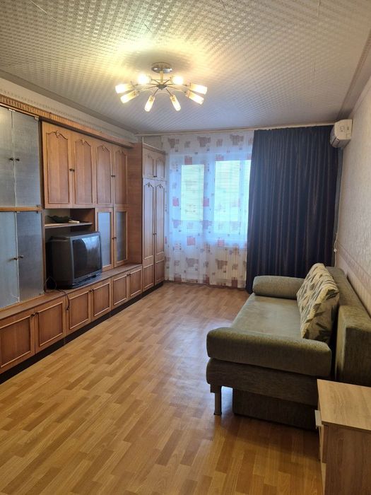 Без % Довгострокова оренда 1-кімнатної квартири на просп. Оболонський