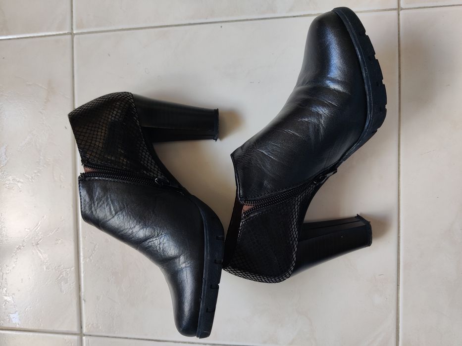 Botins salto alto tamanho 37 pouco usados, marca Calçado Guimarães