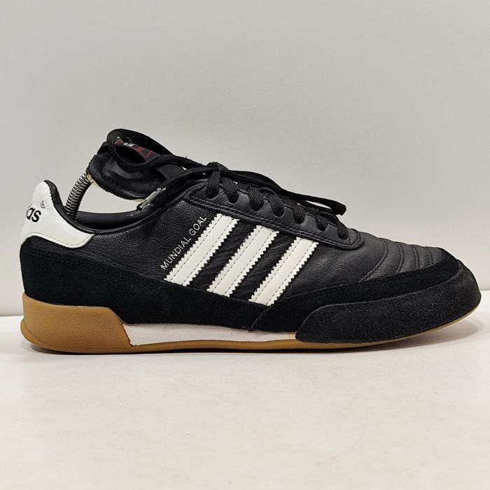 футзалки Adidas Mundial Goal 39р/25.5см