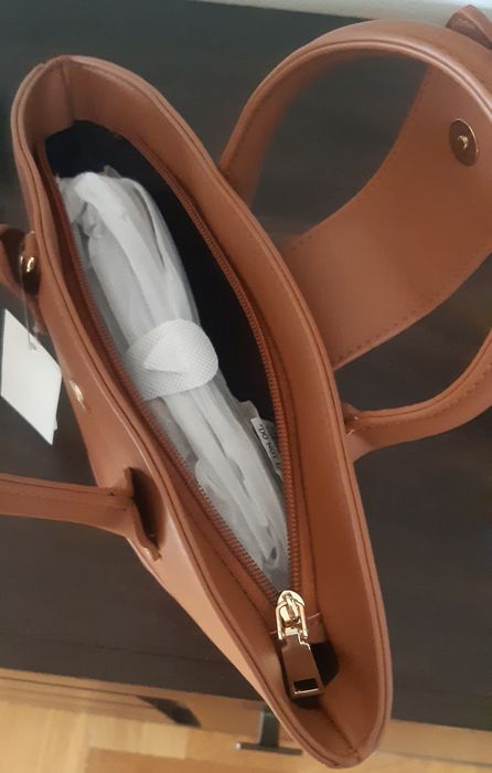 Modna torebka do ręki nowa