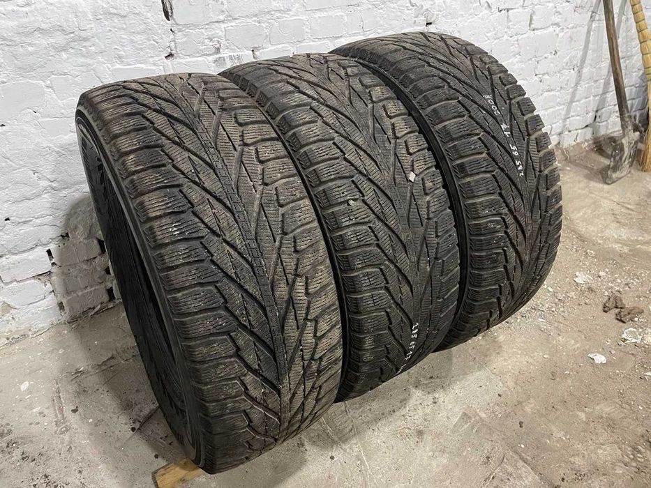 Резина 3шт 235/65 R17 Nokian Hakkapelitta R2 SUV Резина
