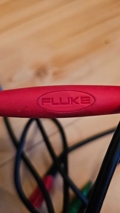 Тестовый провод fluke