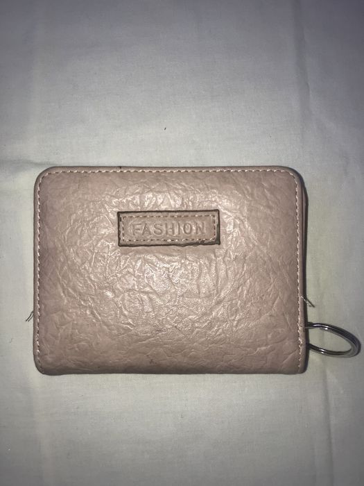 Женский кошелек