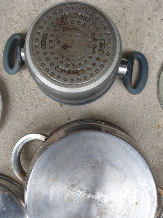 Tachos e tampas de vidro