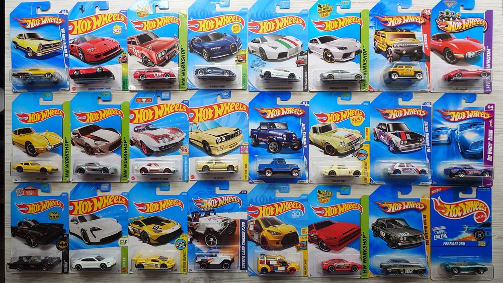Машинки Hot Wheels